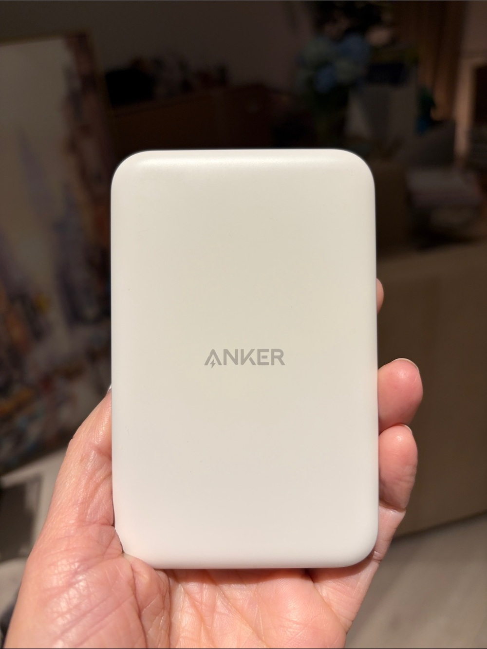 Anker White Portable Power Bank Wireless Charger